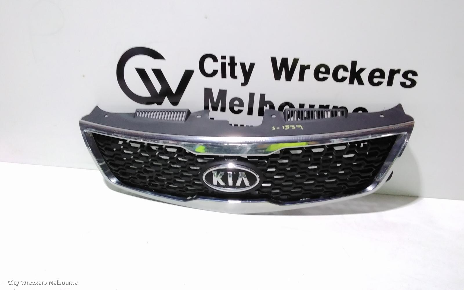 KIA CERATO GRILLE, RADIATOR GRILLE, TD, BLACK/CHROME, HATCH/SEDAN, 10/2008 - 03/2013 - Image 3