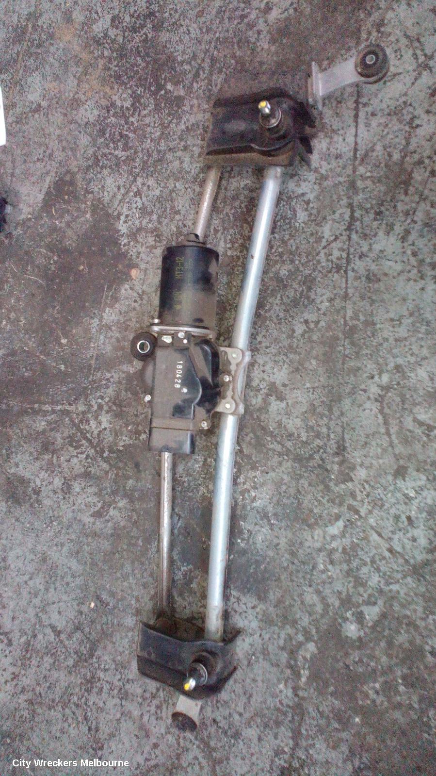 HOLDEN COLORADO WIPER MOTOR, FRONT, RG/RG 7, 01/2012 ONWARDS - Image 3