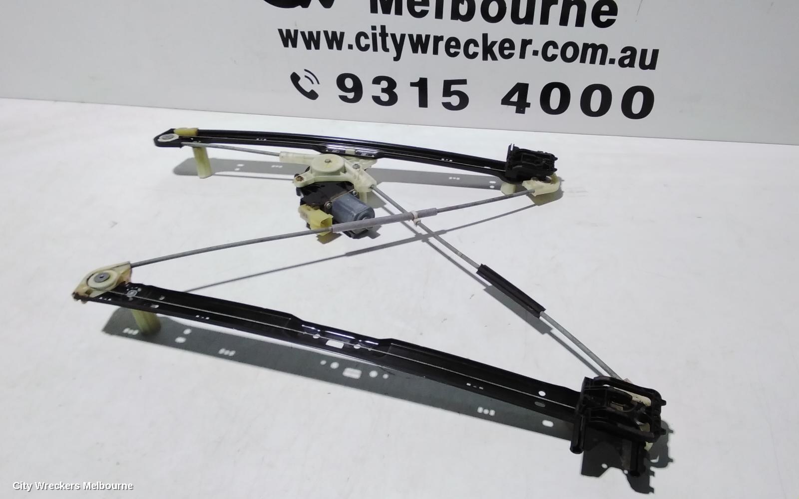 LAND ROVER RANGEROVER SPORT LEFT FRONT WINDOW REG/MOTOR, L494, 12/2013 - 04/2022 - Image 2