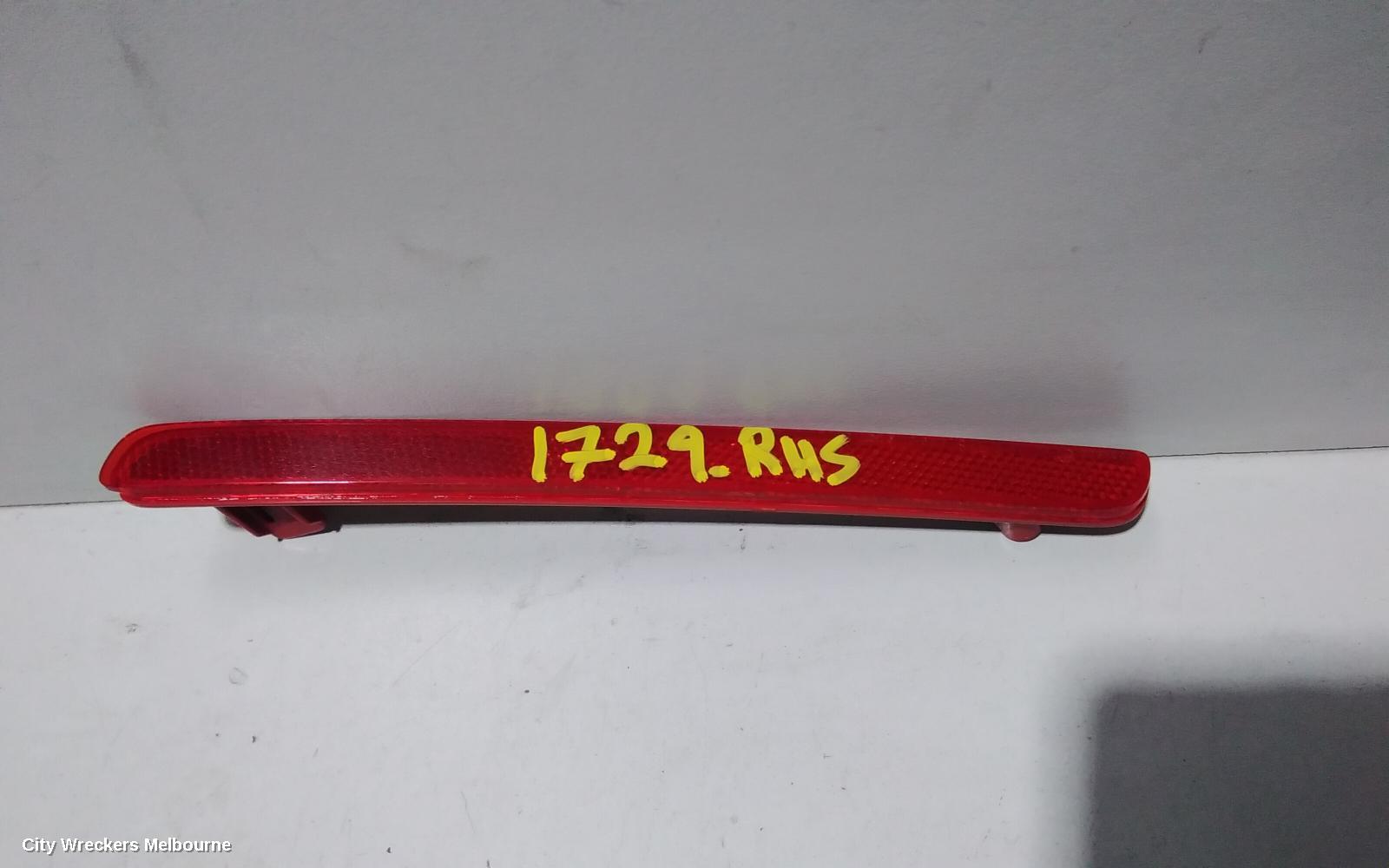 TOYOTA COROLLA, E210, 07/2018 ONWARDS, RHR BAR REFLECTOR: 83640 - Image 2
