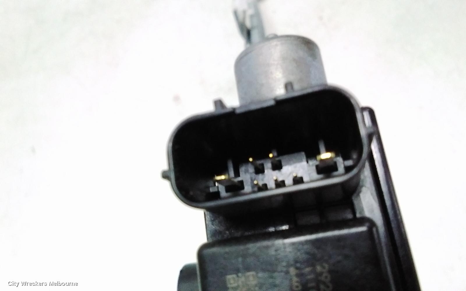 SUBARU XV LEFT FRONT WINDOW REG/MOTOR, G5X, DOOR REG ASSY (REG AND MOTOR), 03/2017 - 06/2023 - Image 3