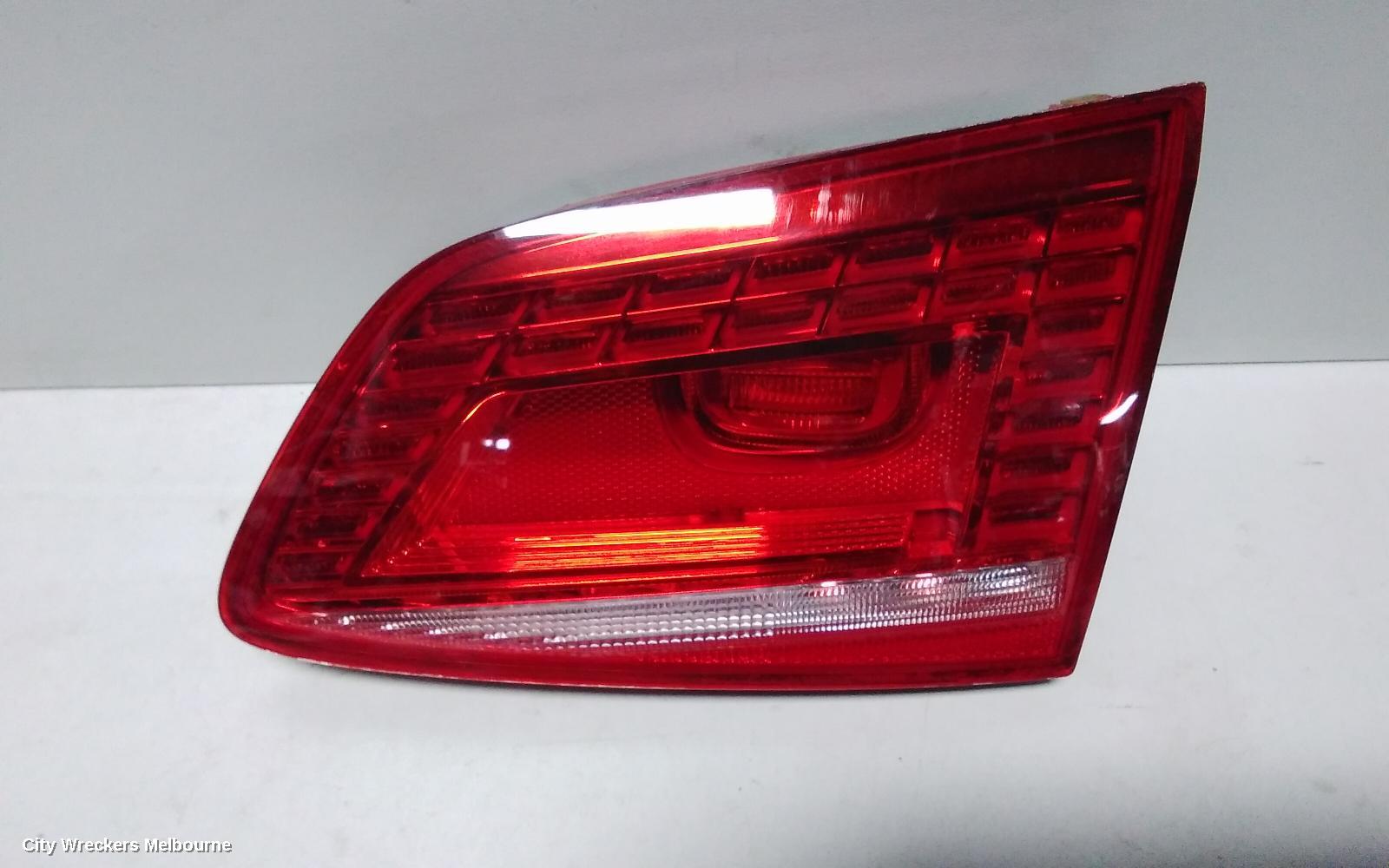 VOLKSWAGEN PASSAT REAR GARNISH, TAILGATE LAMP (RH SIDE), LED TYPE, 3C/MK6 B7, WAGON, 09/2010 - 05/2015 - Image 2