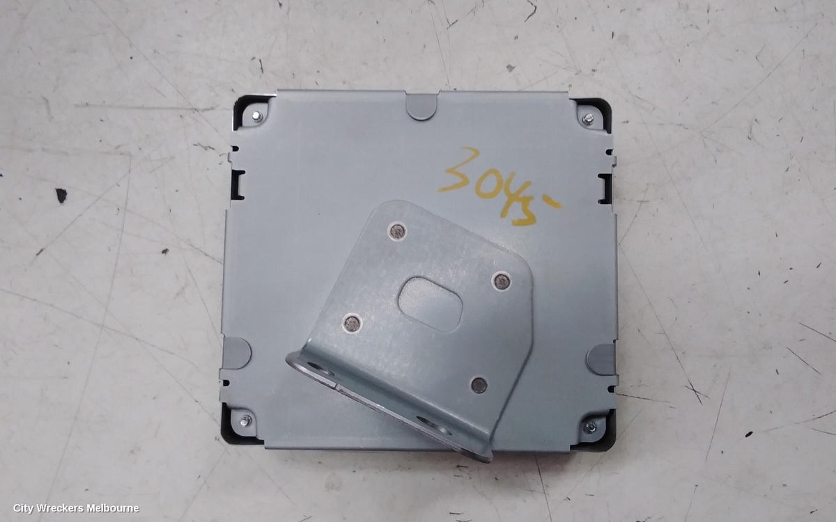 MITSUBISHI PAJERO ECU, 4WD CONTROL MODULE, QE-QF, PAJERO SPORT, 10/2015 ONWARDS - Image 3
