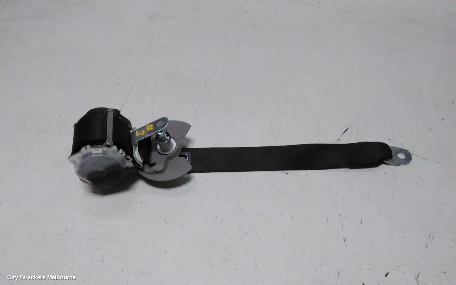 TOYOTA KLUGER SEATBELT/STALK, LH REAR 2ND ROW, SEAT BELT ONLY, GSU50-GSU55, 12/2013 - 02/2021 - Image 2