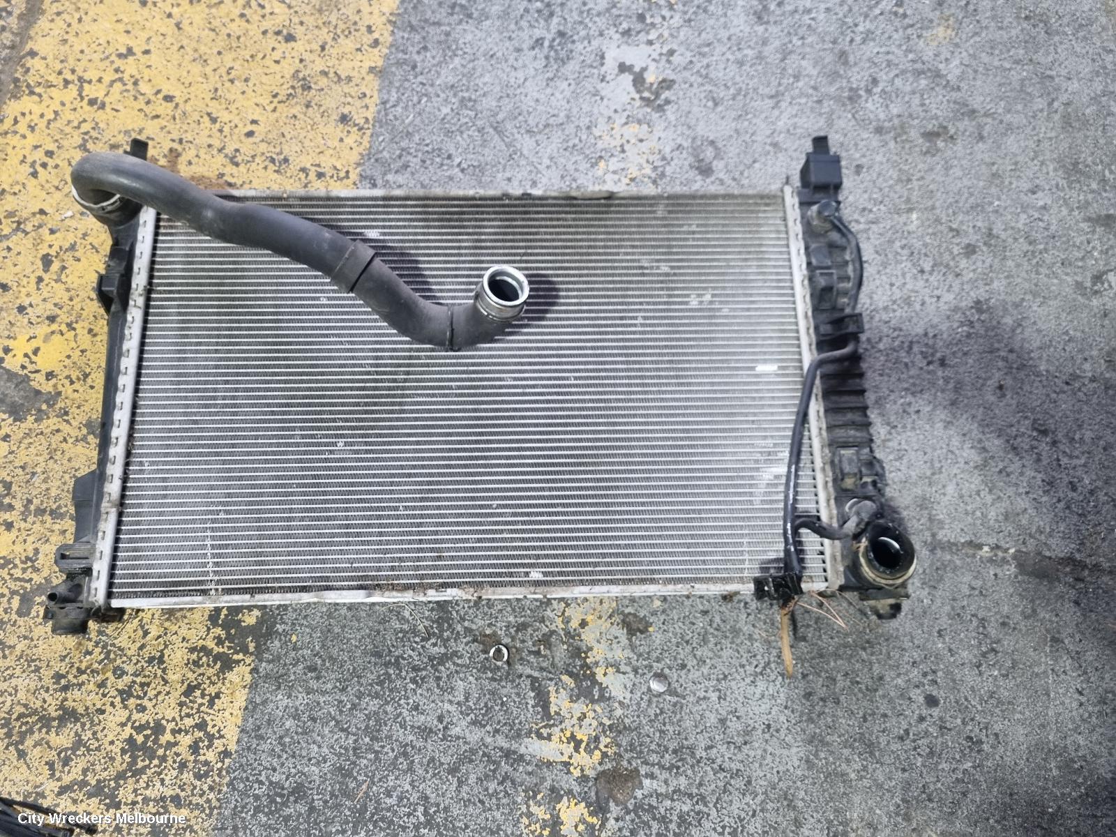MERCEDES C CLASS RADIATOR, W203/S203/CL203, 11/2000 - 06/2007 - Image 3