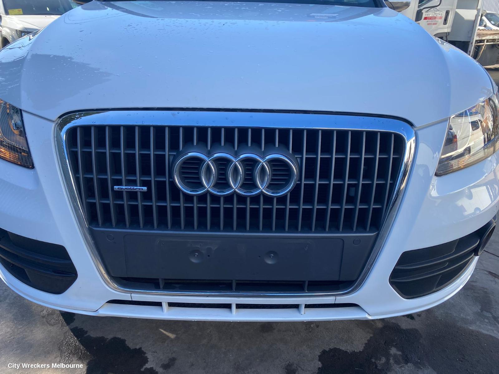 AUDI Q5 FRONT BUMPER, Q5, 8R, S-LINE, NON H/LAMP WASHERS TYPE, 03/2009 - 07/2013 - Image 1