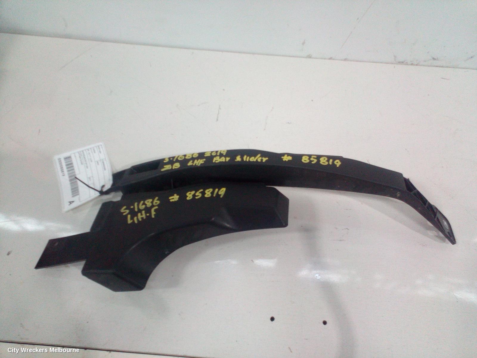 HOLDEN COMMODORE, ZB, 10/2017 - 12/2020, LHF BAR SLIDER: 85819 - Image 1