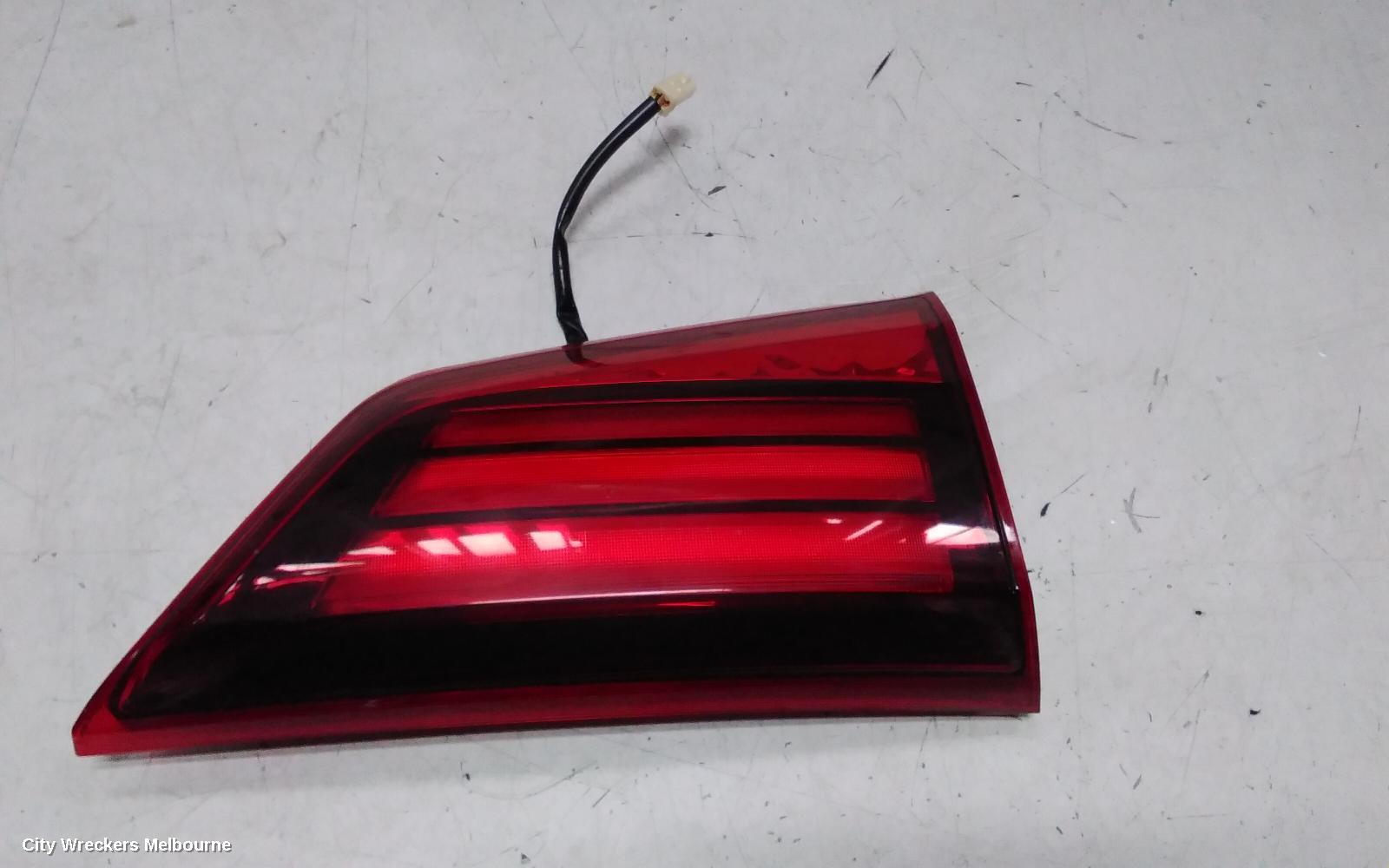 MITSUBISHI OUTLANDER REAR GARNISH, TAILGATE LAMP (LH SIDE), ZK-ZL, 01/2015 - 07/2021 - Image 1