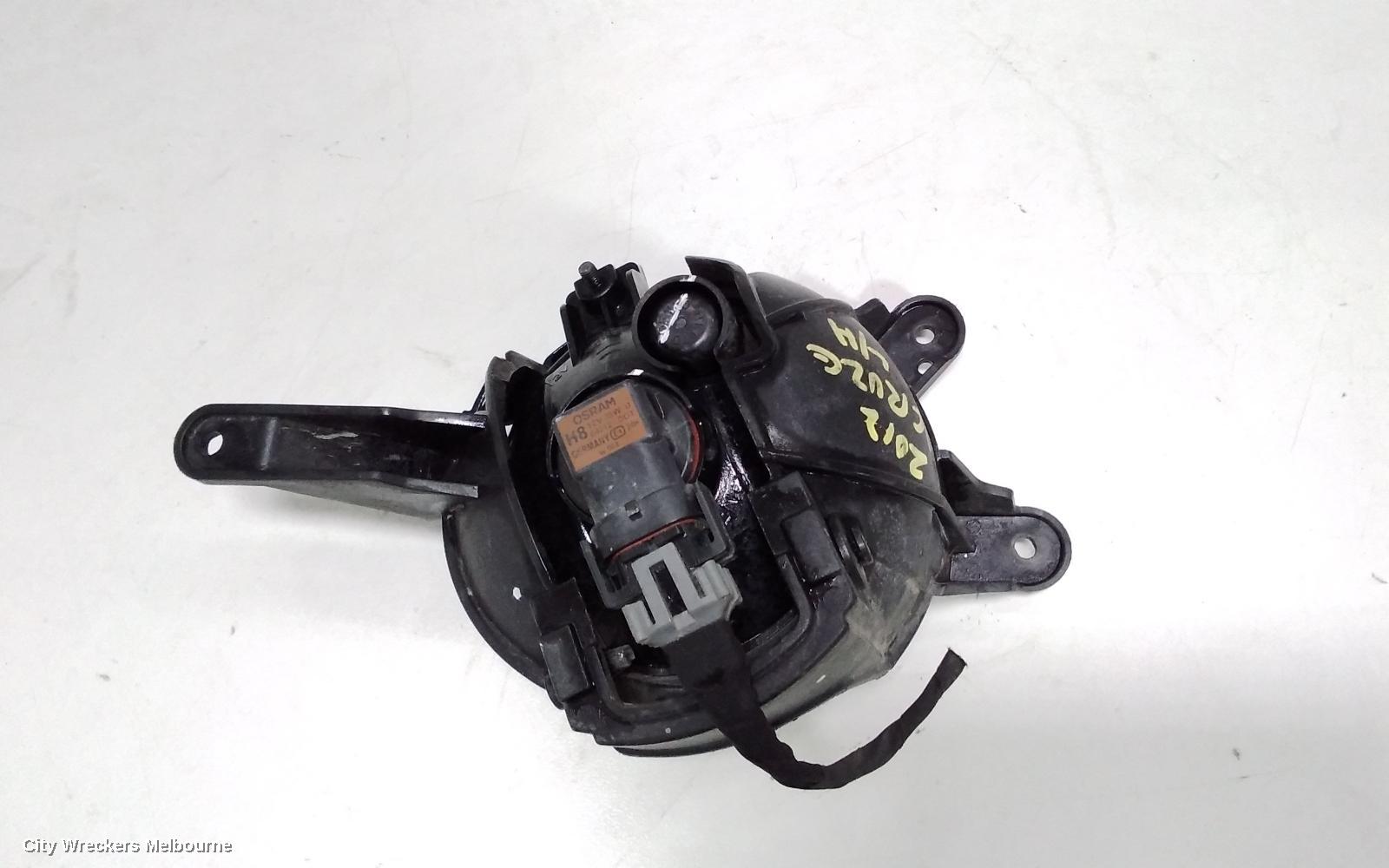 HOLDEN CRUZE LEFT INDICATOR/FOG/SIDE, BUMPER FOGLAMP, JH, 03/2011 - 01/2017 - Image 2