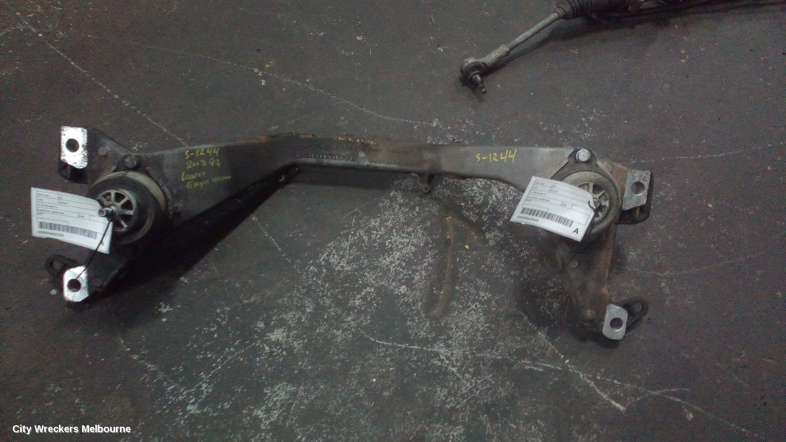AUDI Q7 MOUNT, ENGINE MOUNT (LH SIDE), DIESEL, 3.0, TURBO, 4L, 09/2006 - 08/2015 - Image 2