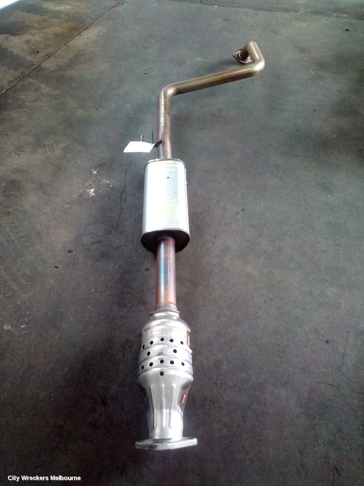 KIA CERATO CATALYTIC CONVERTER, UNDER CAR-CAT TYPE, 2.0, PETROL, BD, 04/2018 ONWARDS - Image 3