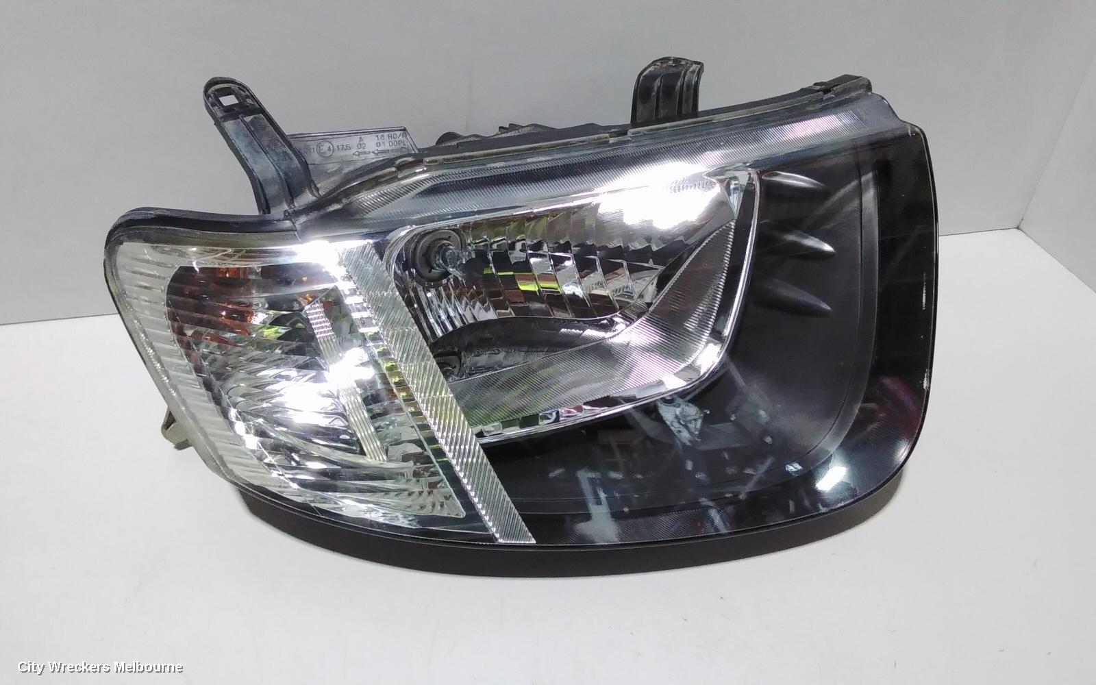 MITSUBISHI TRITON RIGHT HEADLAMP, ML, HALOGEN, STRAIGHT, CLEAR BLINKER LENS TYPE, 07/2006 - 08/2009 - Image 3