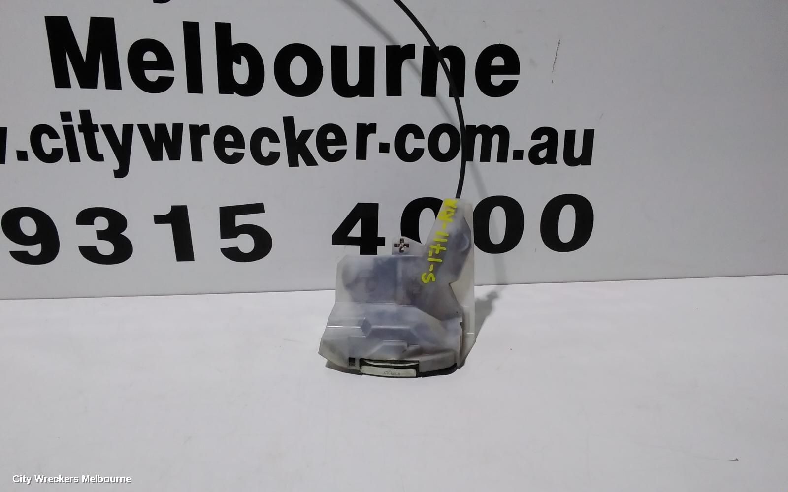 TOYOTA TARAGO DOOR/BOOT/GATE LOCK, RIGHT REAR DOOR LOCK, ACR50R, 03/2006 - 06/2020 - Image 1