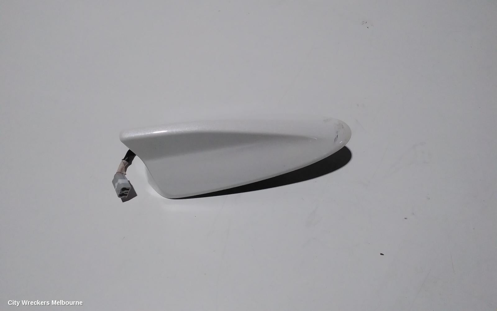 MAZDA CX3 ANTENNA, DK, 03/2015 ONWARDS - Image 1