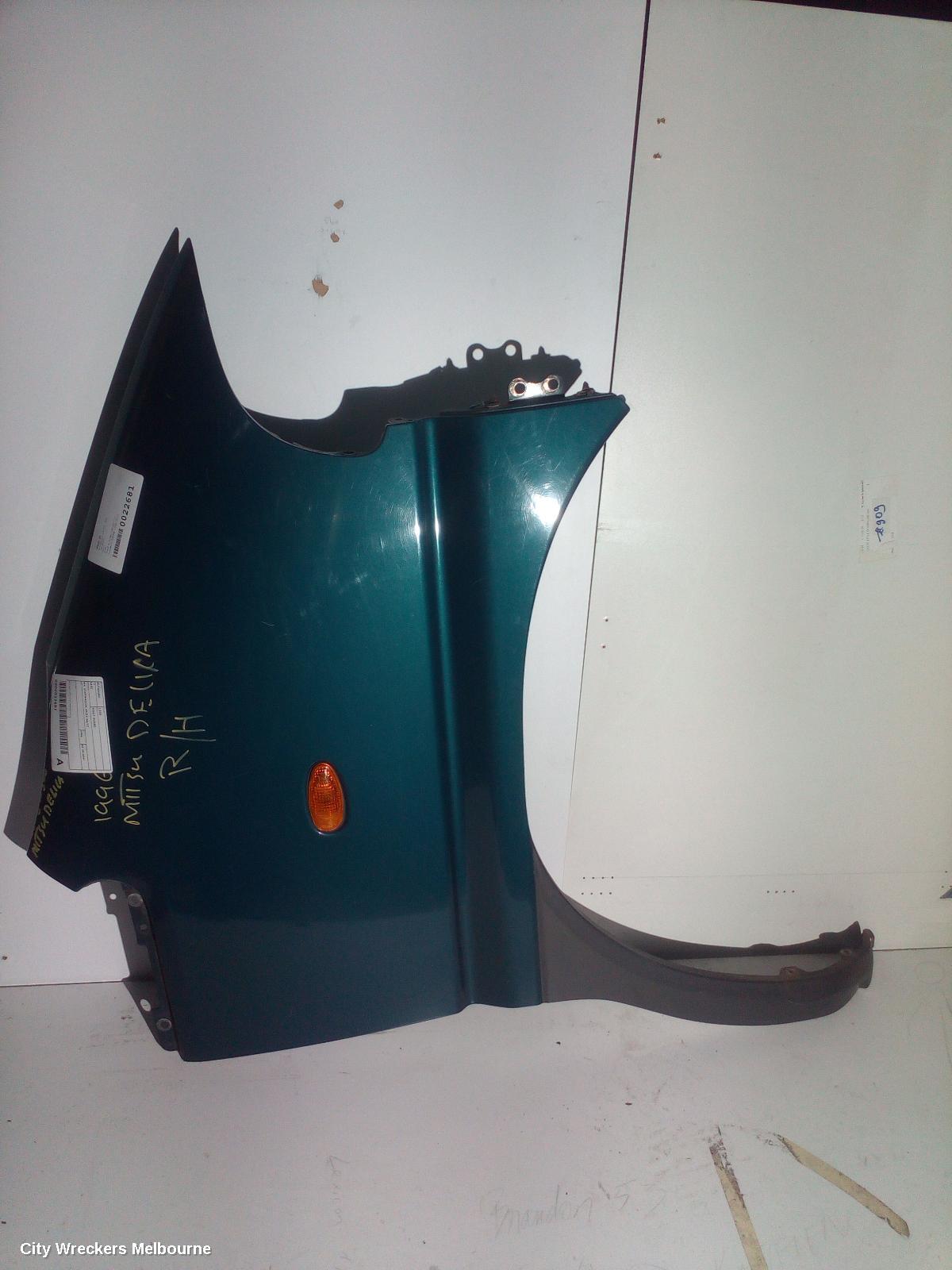MITSUBISHI L300 RIGHT GUARD, WA, STARWAGON, 09/1994 - 06/1997 - Image 1