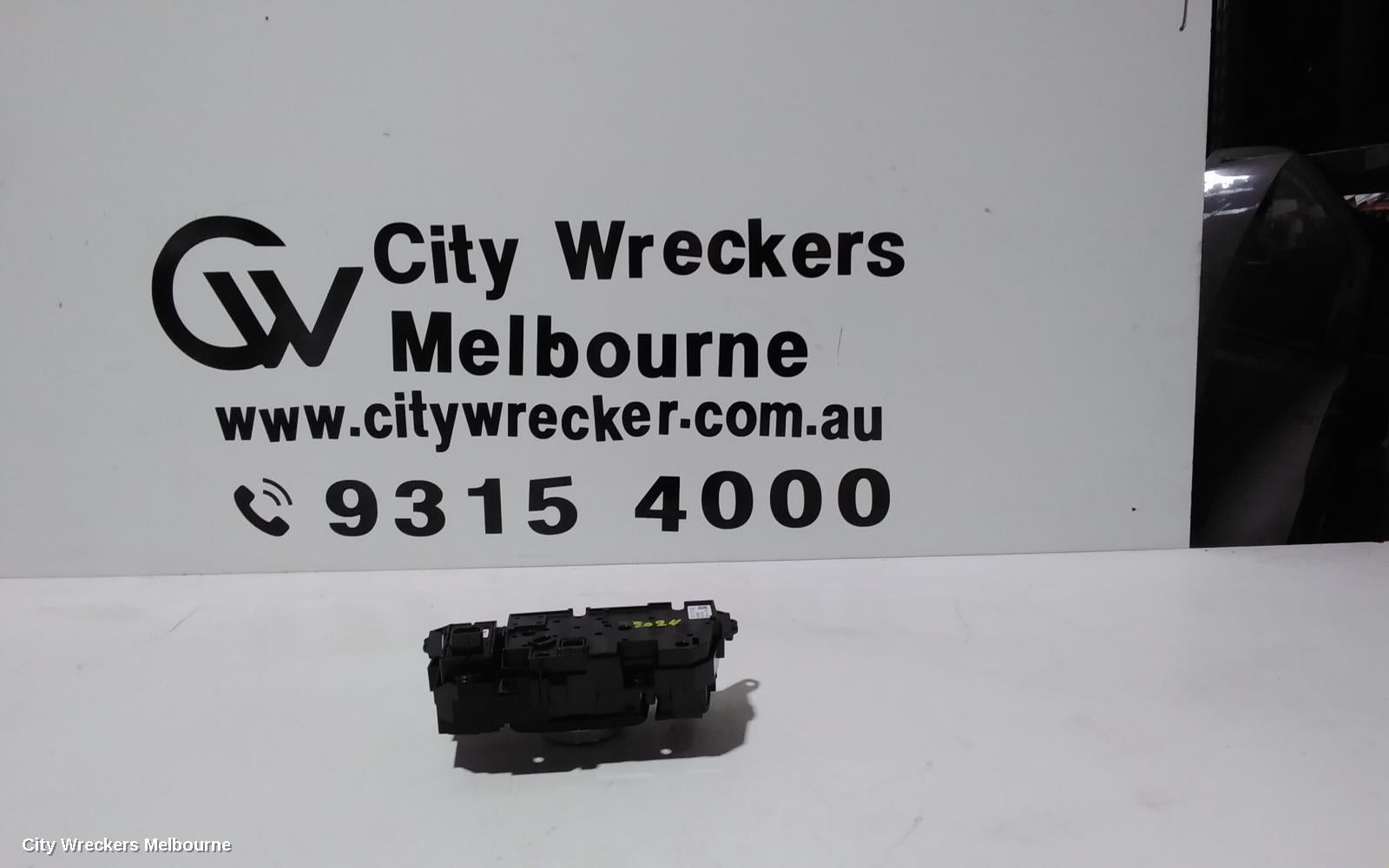 MAZDA CX30 RADIO/CD/DVD/SAT/TV, HEAD UNIT, 10.25IN, DM, 10/2019 ONWARDS - Image 2