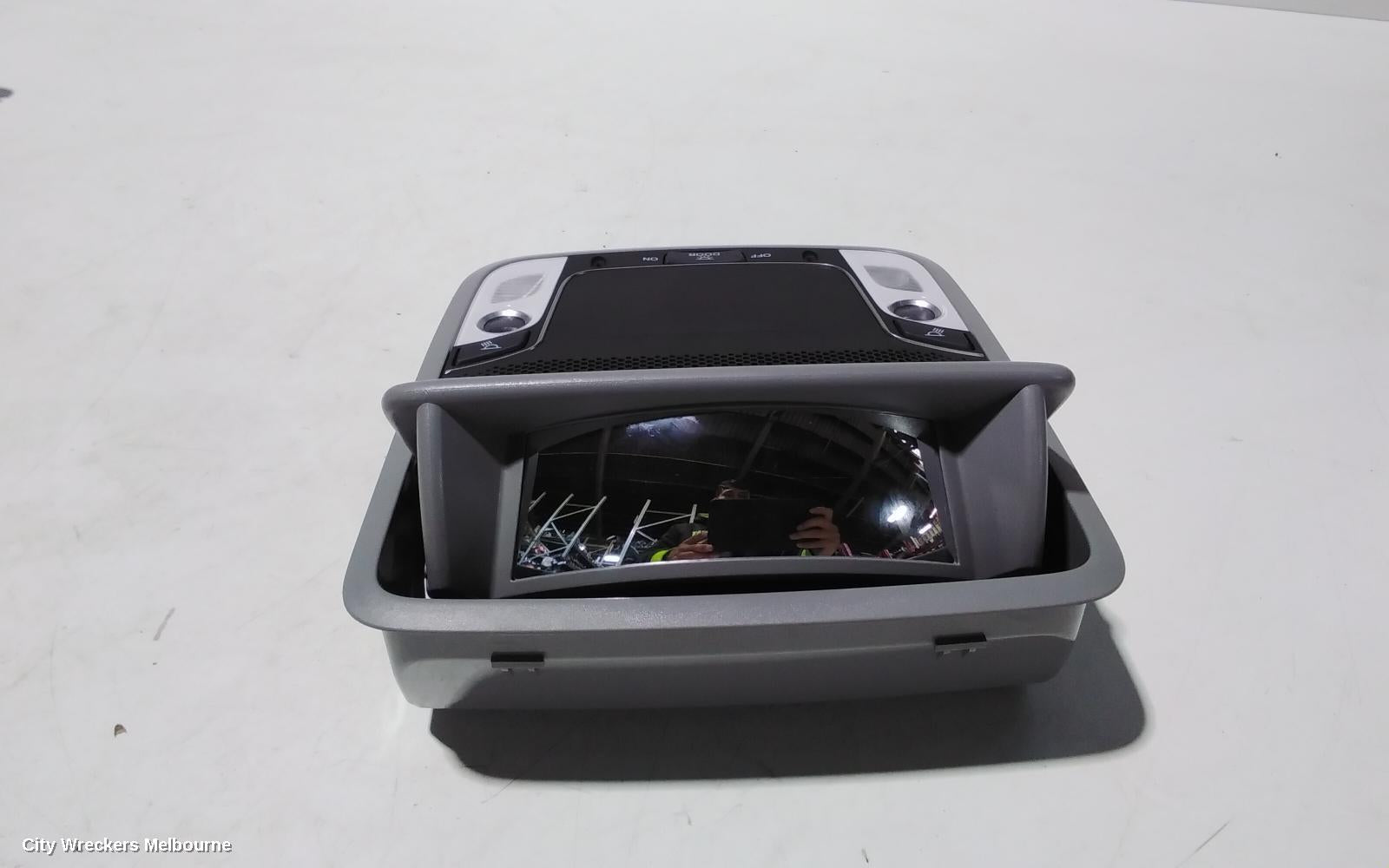 HONDA CRV COURTESY LIGHT, RW, 05/2017 - 08/2023 - Image 2