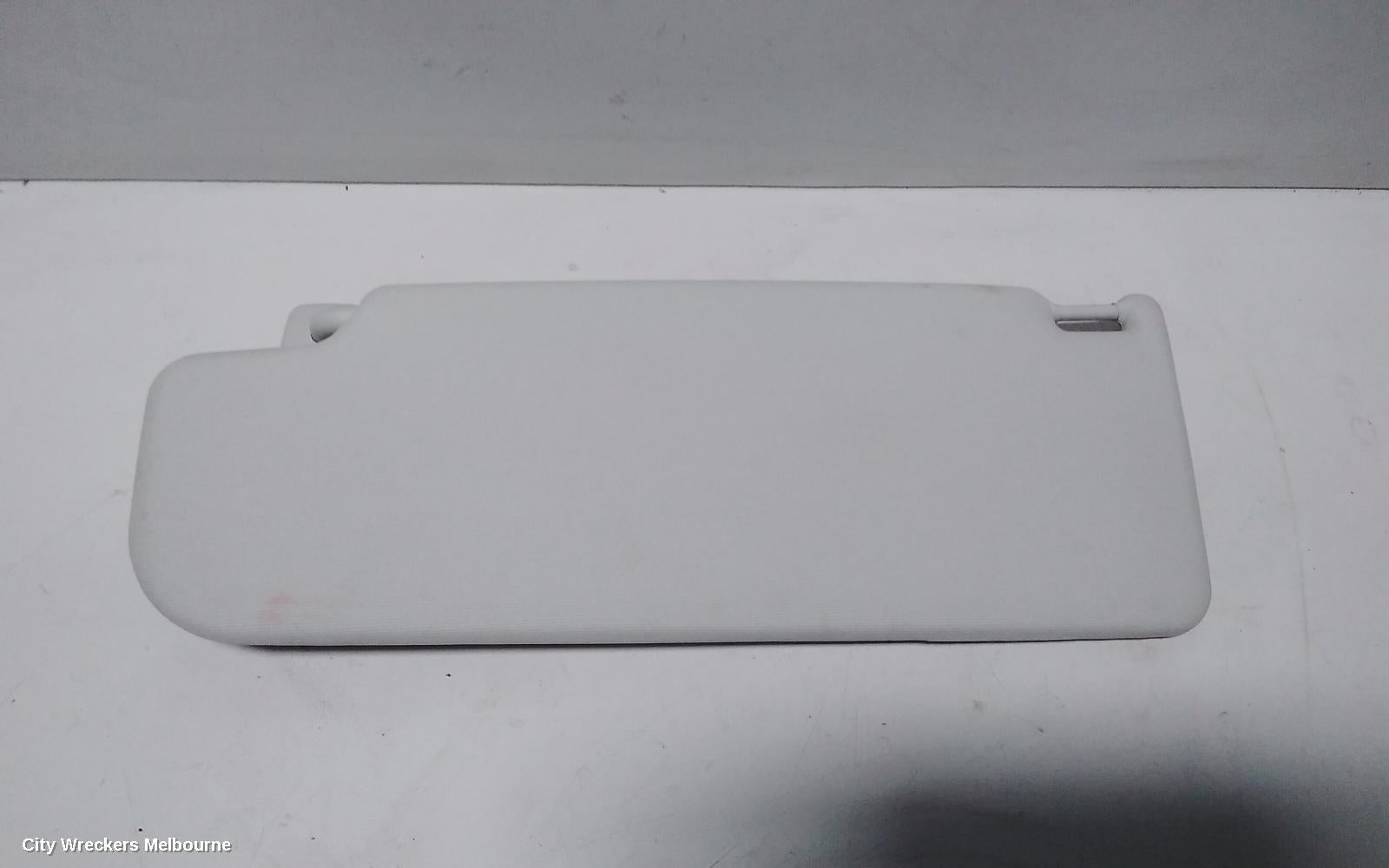 VOLKSWAGEN JETTA SUNVISOR, 1KM, RH SIDE, 02/2006 - 07/2011 - Image 3