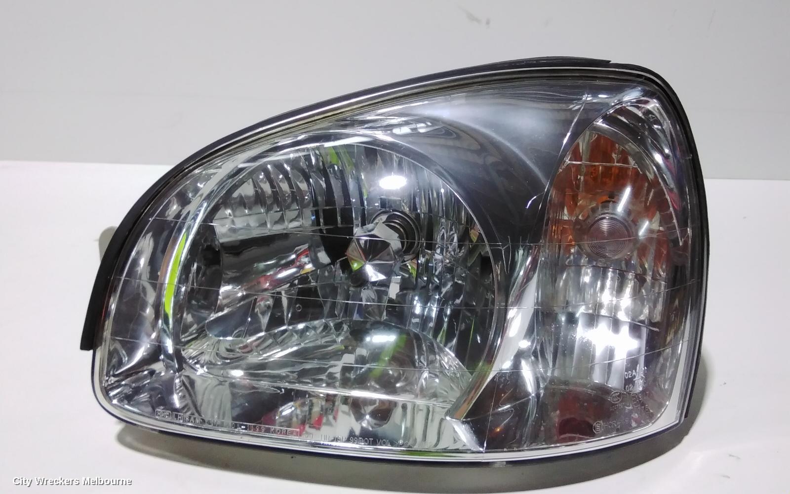 HYUNDAI SANTA FE LEFT HEADLAMP, SM, 11/2000 - 09/2003 - Image 2