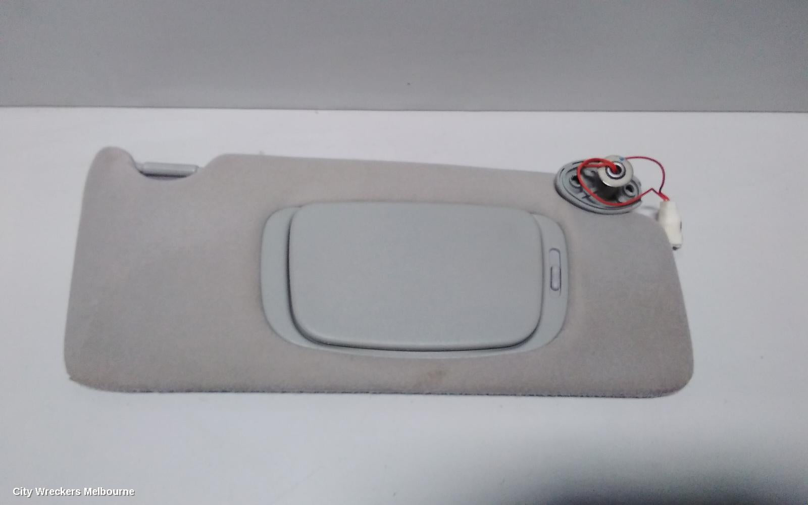 LEXUS RX SERIES SUNVISOR, MCU3#, RH SIDE, 04/2003 - 11/2005 - Image 3