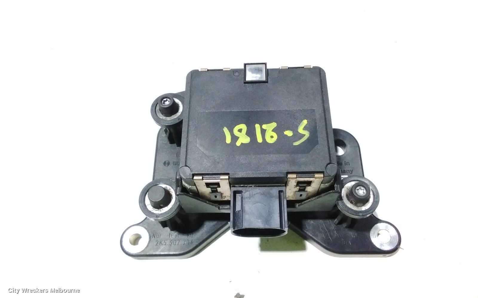 VOLKSWAGEN CADDY REVERSE CAMERA, 2KN, 12/2015 - 02/2021 - Image 2