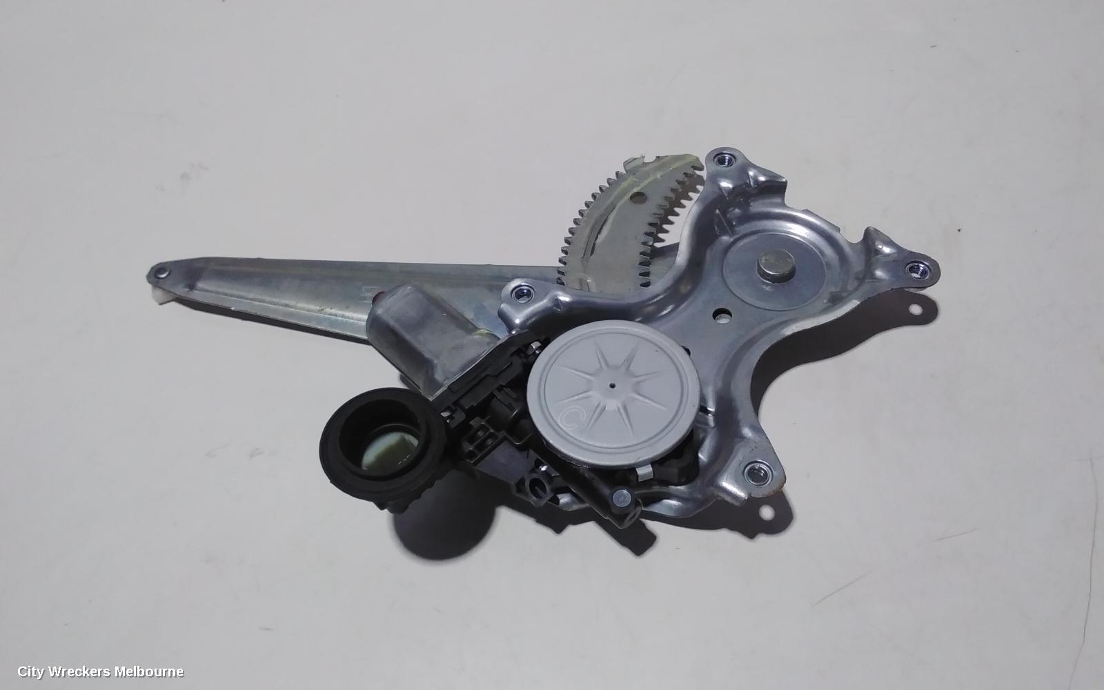 TOYOTA RAV4 LEFT REAR WND REG/MOTOR, XA40, 12/2012 - 11/2018 - Image 2