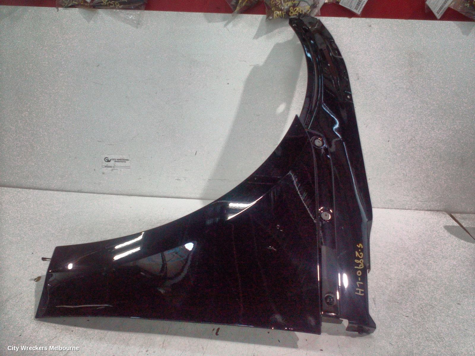 PORSCHE MACAN LEFT GUARD, UPPER (INNER), 95B, 06/2014 ONWARDS - Image 3