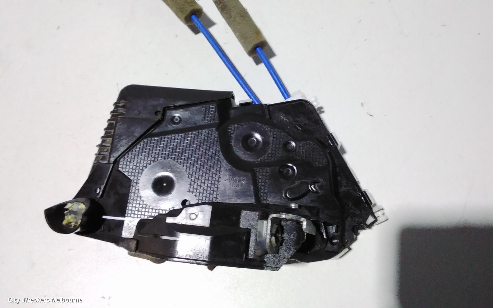 HONDA CRV DOOR/BOOT/GATE LOCK, RIGHT FRONT DOOR LOCK, RM 11/2012 - 04/2017 - Image 2