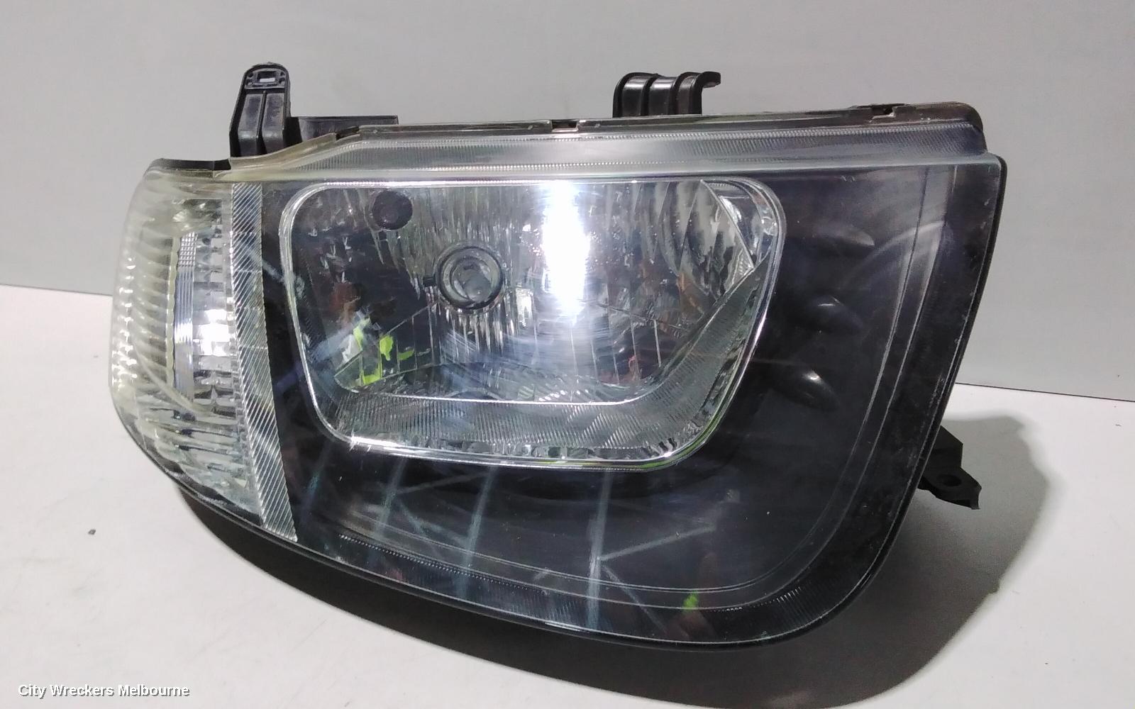MITSUBISHI TRITON RIGHT HEADLAMP, ML, HALOGEN, STRAIGHT, CLEAR BLINKER LENS TYPE, 07/2006 - 08/2009 - Image 2