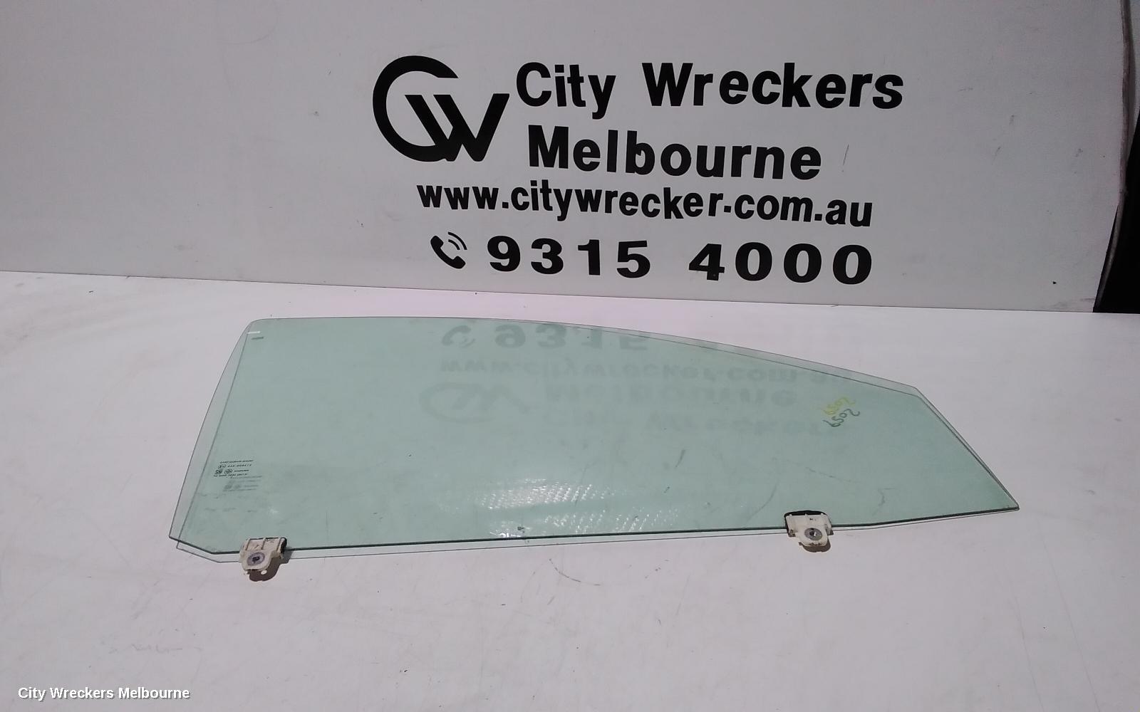 MITSUBISHI PAJERO RIGHT FRONT DOOR WINDOW, QE, PAJERO SPORT, 10/2015 ONWARDS - Image 1