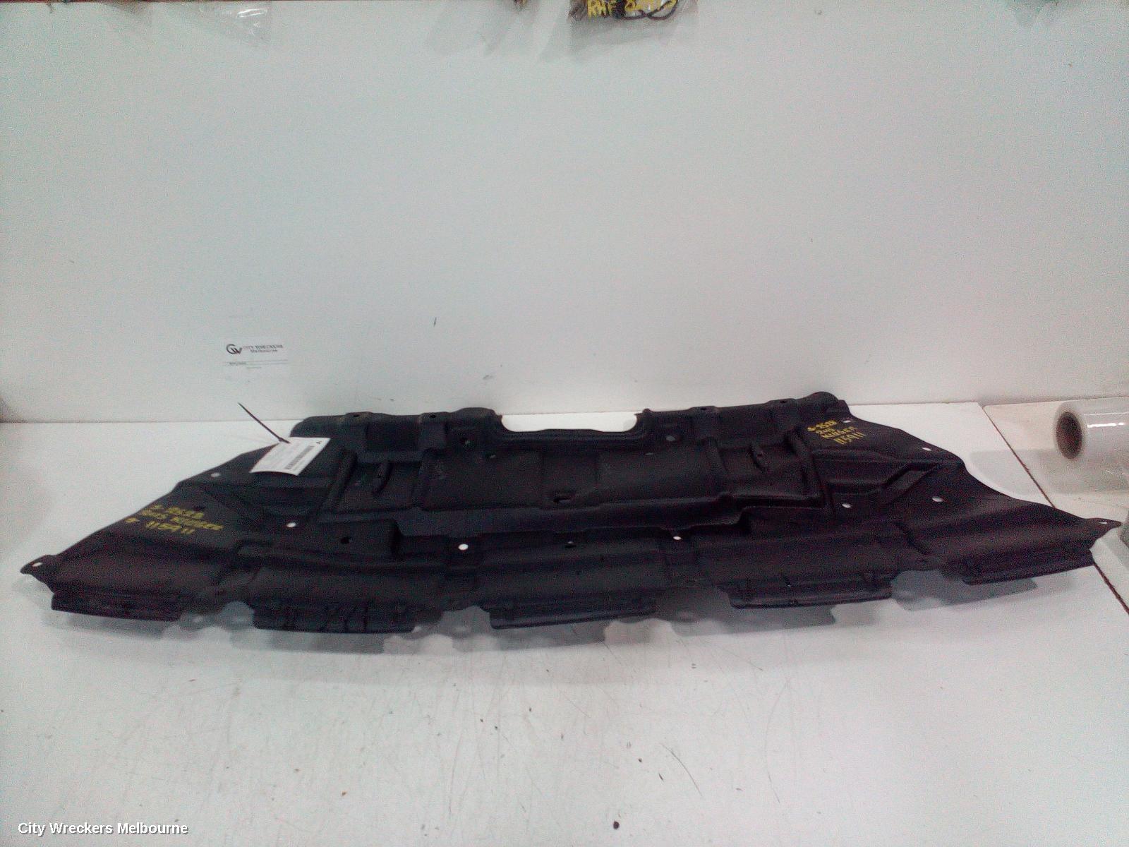 TOYOTA KLUGER LOWER ENGINE SPLASH TRAY, MAIN, GSU50/GSU55, 12/2013 - 02/2021 - Image 2