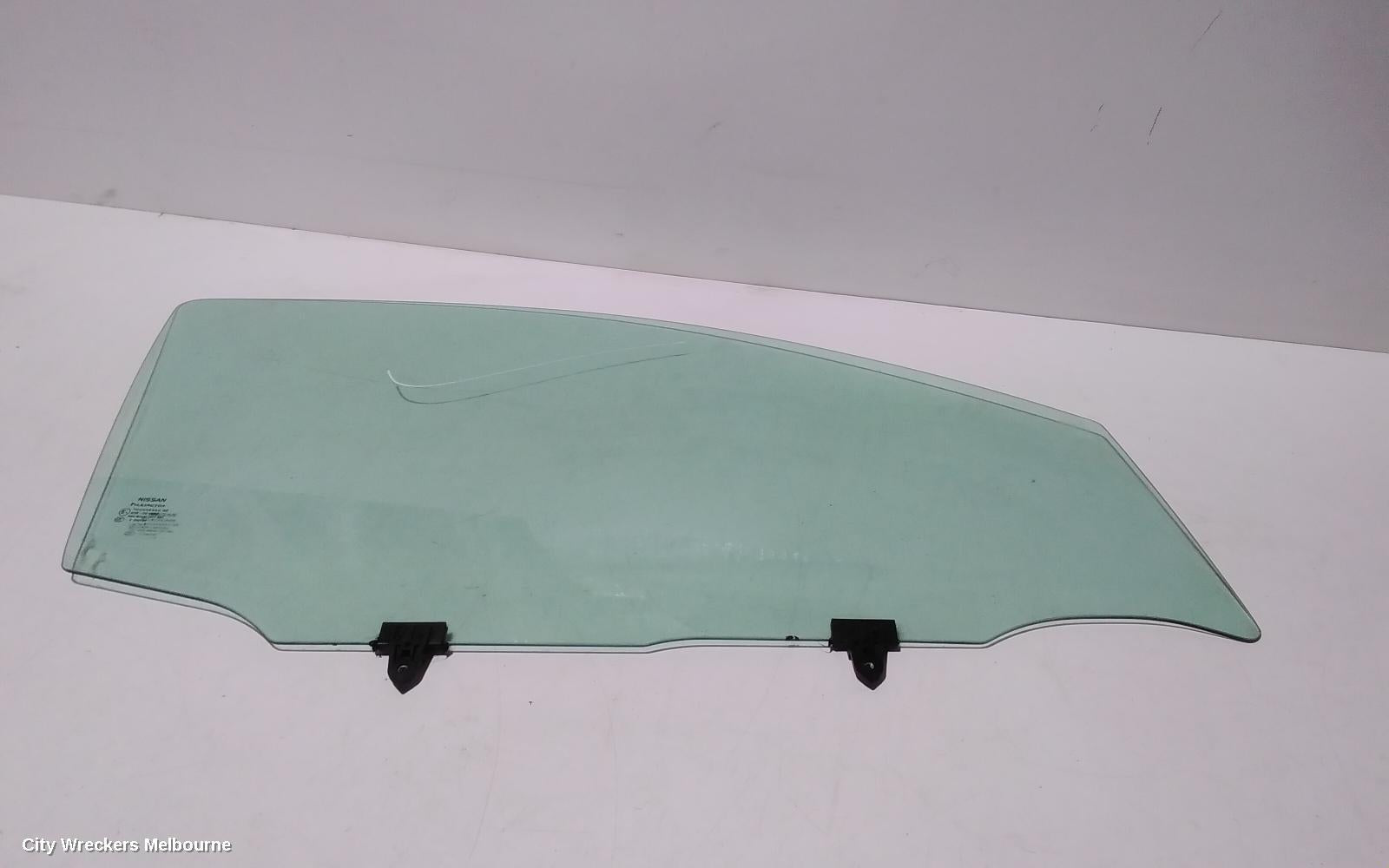 NISSAN DUALIS RIGHT FRONT DOOR WINDOW, J10, 5 SEATER TYPE, 10/2007 - 05/2014 - Image 2
