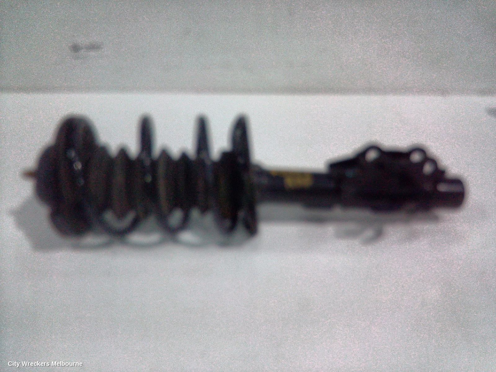 HOLDEN COMMODORE RIGHT FRONT STRUT, VF, EVOKE/CALAIS, 05/2013 - 12/2017 - Image 3