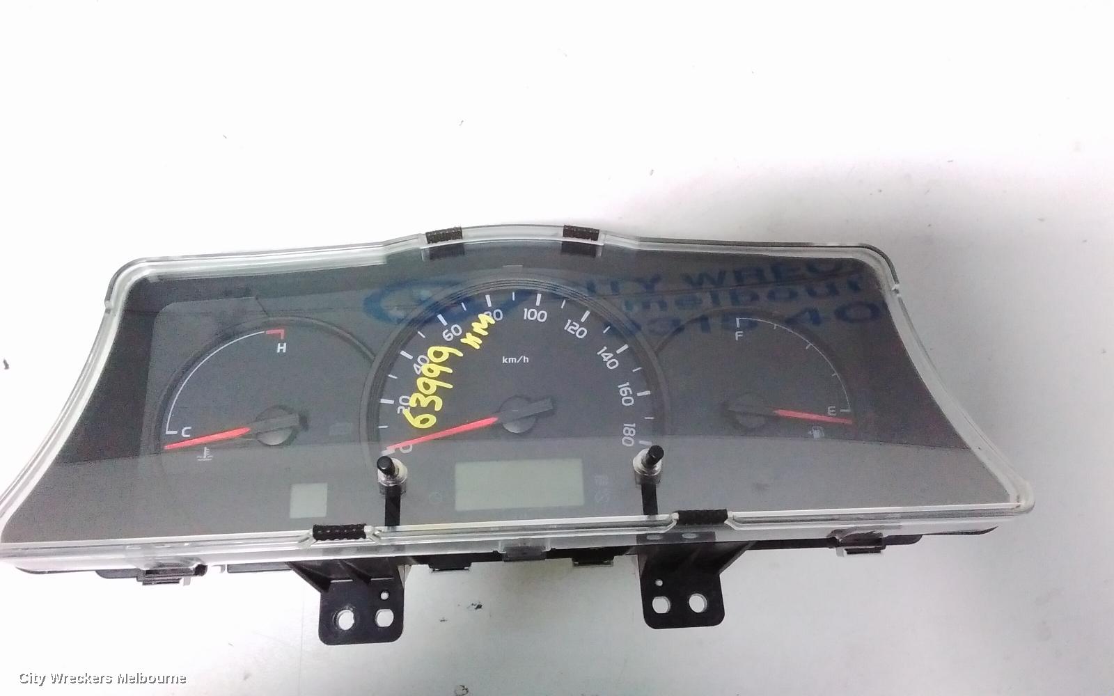 TOYOTA HIACE INSTRUMENT CLUSTER, PETROL, AUTO T/M, TRH, 02/2014 - 04/2019 - Image 2