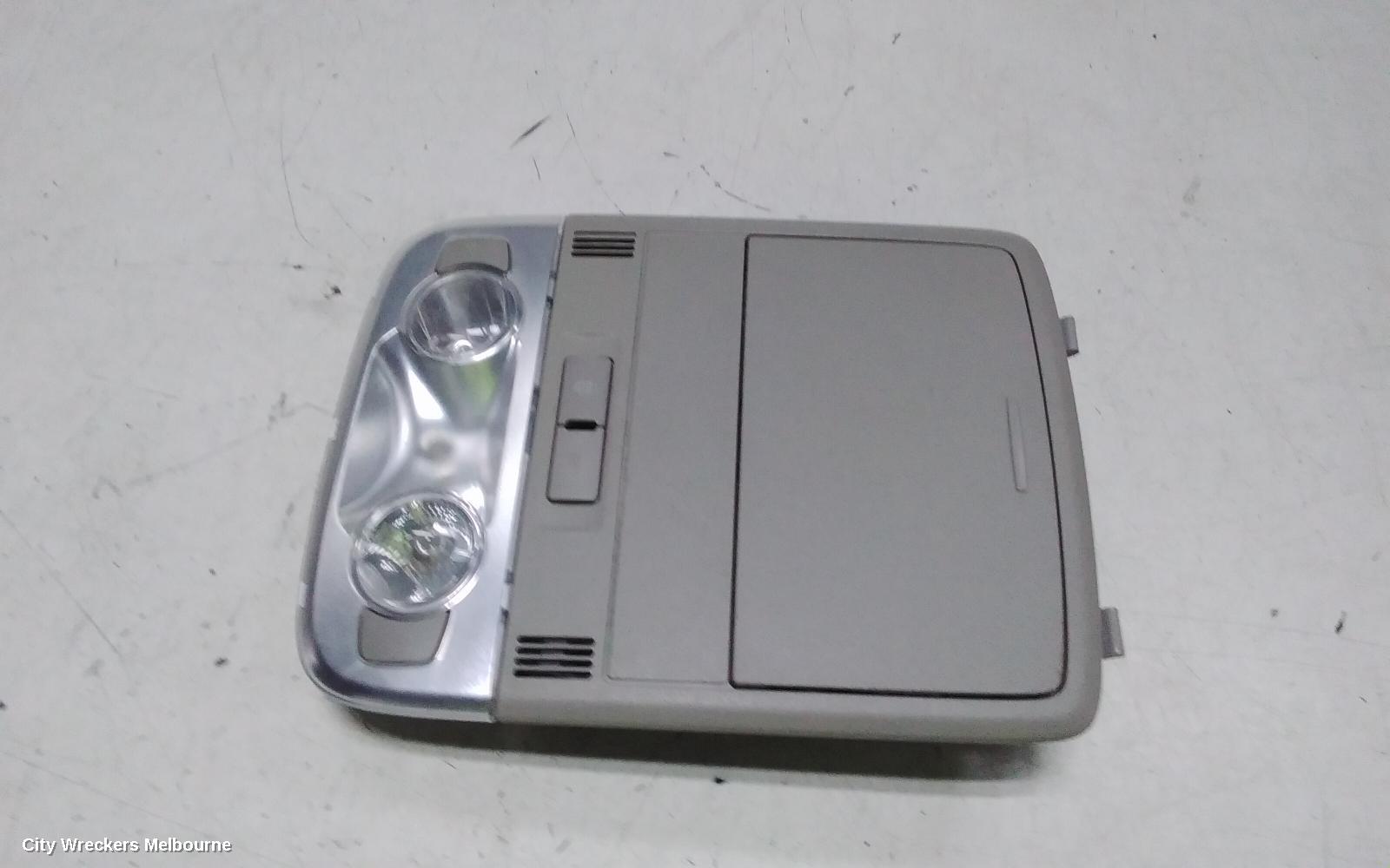 HOLDEN COMMODORE COURTESY LIGHT, FRONT, W/ SUNGLASS HOLDER TYPE, VF, 05/2013 - 12/2017 - Image 2