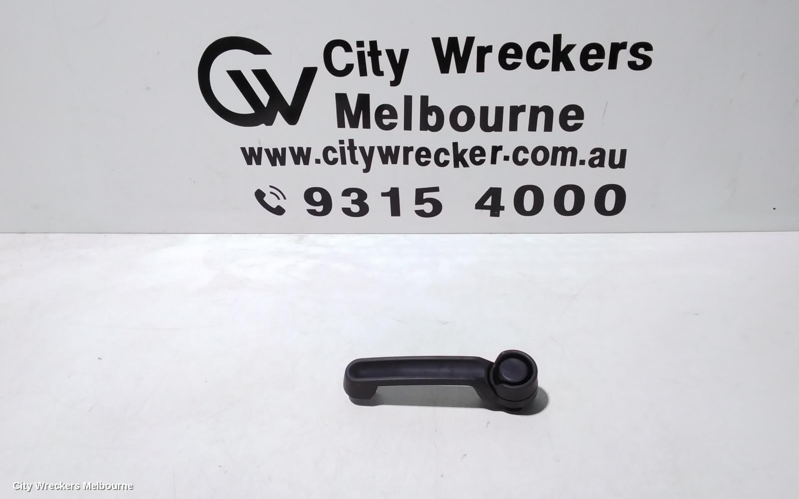 JEEP CHEROKEE DOOR HANDLE, OUTER, RH FRONT, KK, 02/2008 - 09/2012 - Image 1