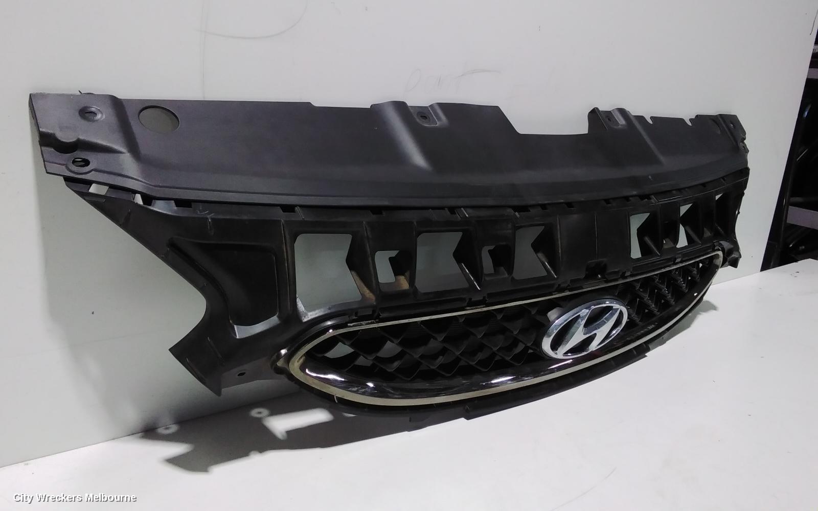 HYUNDAI ACCENT GRILLE, RADIATOR GRILLE, RB, SPORT, 09/2014 - 12/2019 - Image 2