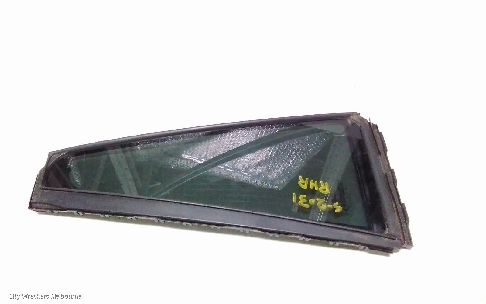 TOYOTA KLUGER RIGHT REAR 1/4 DOOR GLASS, XU70 SERIES, 03/2021 ONWARDS - Image 1