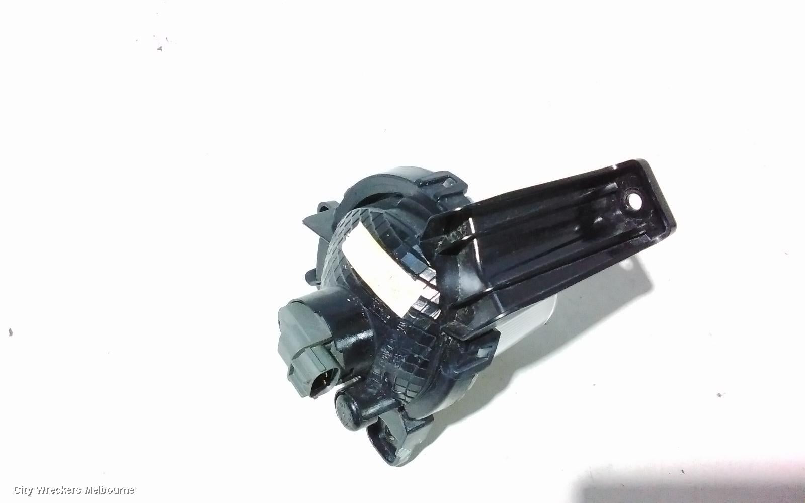 KIA RIO LEFT INDICATOR/FOG/SIDE, BUMPER FOGLAMP, YB, PROJECTOR TYPE, 12/2016 ONWARDS - Image 3