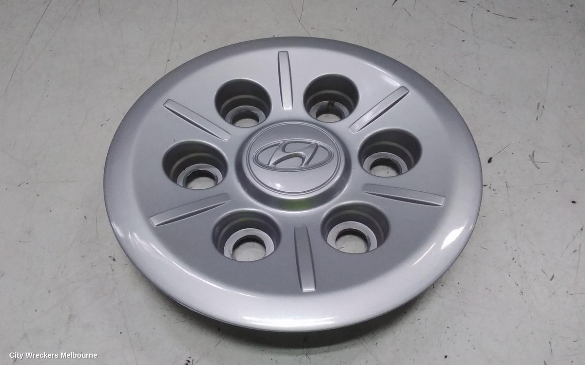 HYUNDAI STARIA WHEEL COVER/HUB CAP, US4, 04/2021 ONWARDS - Image 2