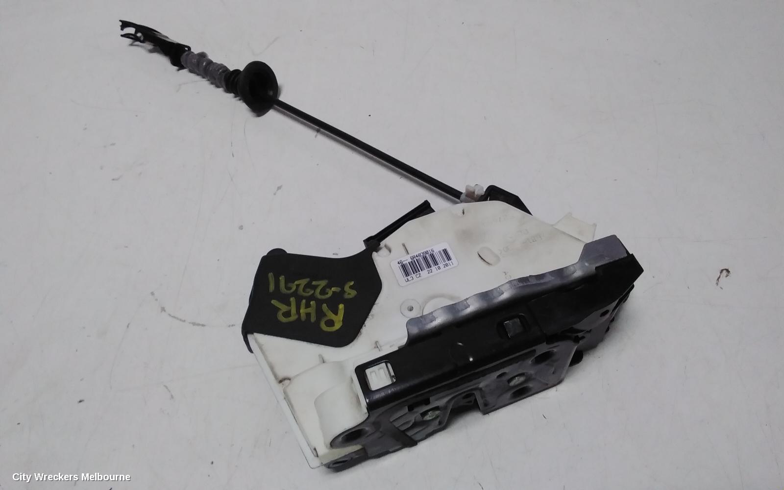 VOLKSWAGEN POLO DOOR/BOOT/GATE LOCK, RIGHT REAR DOOR LOCK, 6R, P/N 5K4839016F, 05/2010 - 09/2017 - Image 2