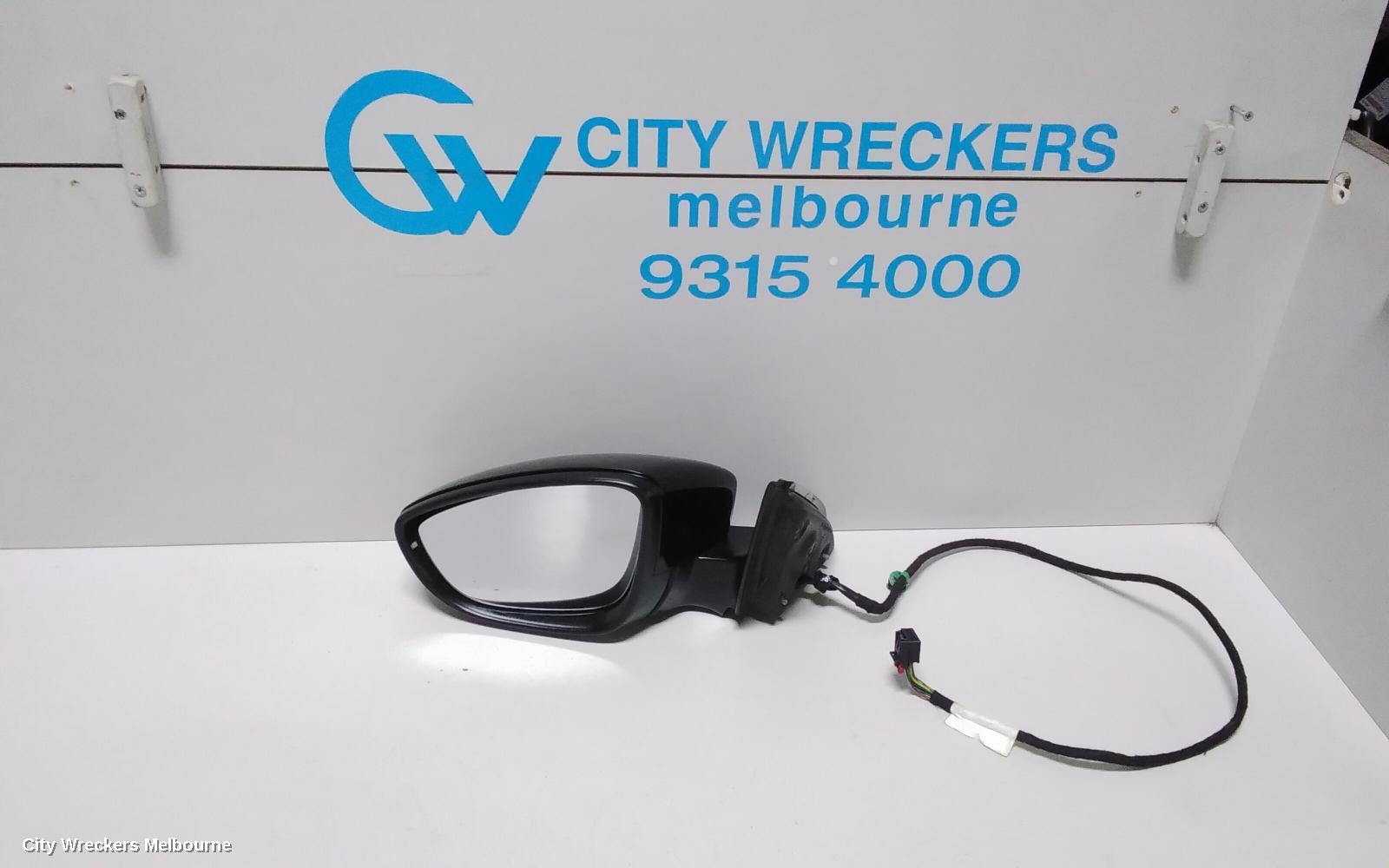 VOLKSWAGEN JETTA LEFT DOOR MIRROR, 1B, POWER FOLD (6XP CODE), 02/2011 - 05/2012 - Image 1
