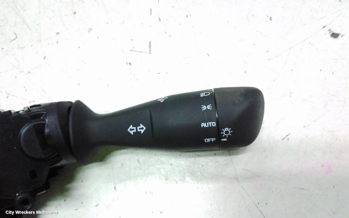 ISUZU DMAX COMBINATION SWITCH, RG, COMBINATION SWITCH ASSY (FLASHER AND WIPER), NON FOGLAMP TYPE, 07/2020 ONWARDS - Image 2