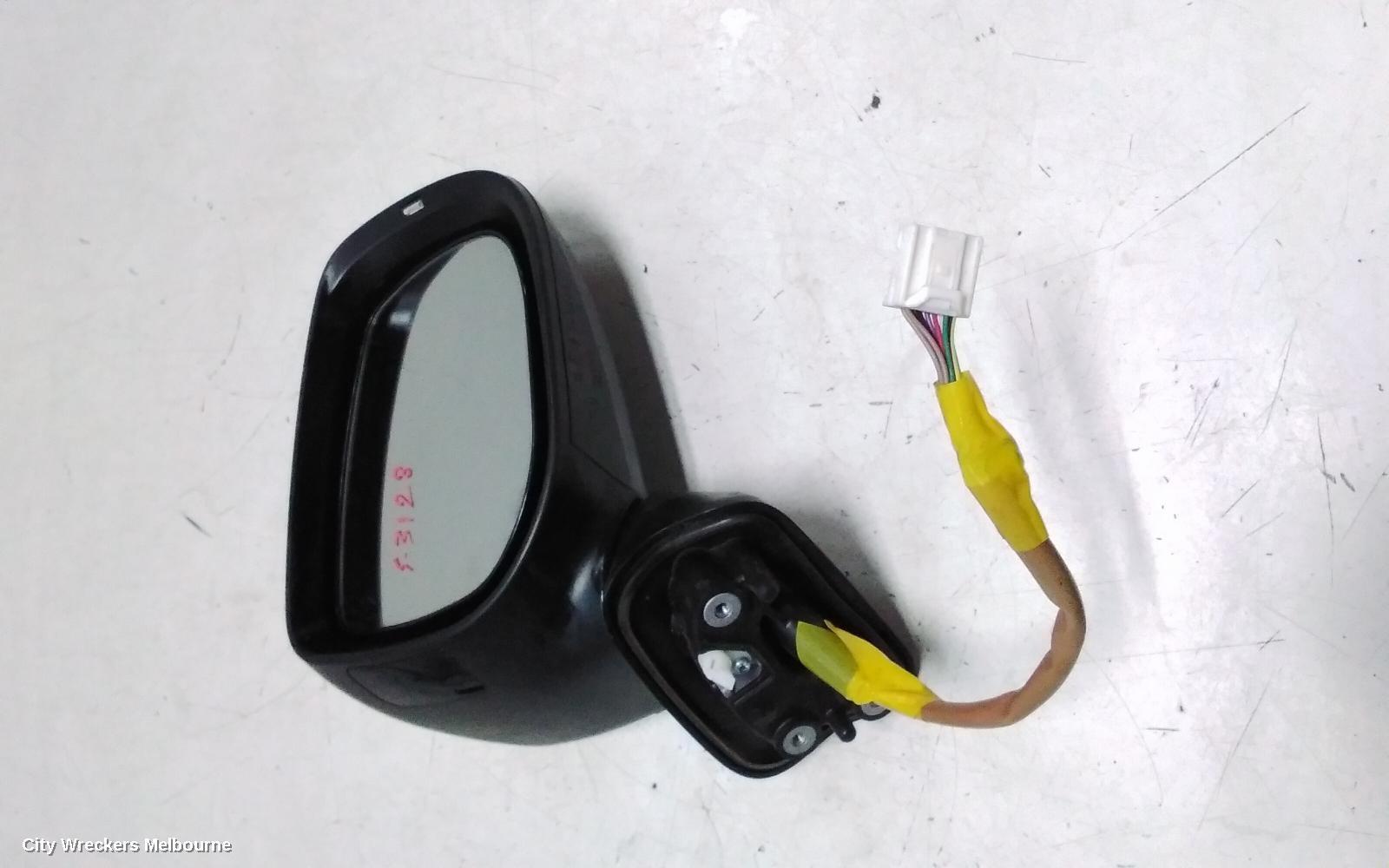 SUBARU FORESTER RIGHT DOOR MIRROR, SK, W/ POWER FOLD, NON MEMORY, NON CAMERA TYPE, COLOUR CODED, 08/2018 - 11/2024 - Image 2