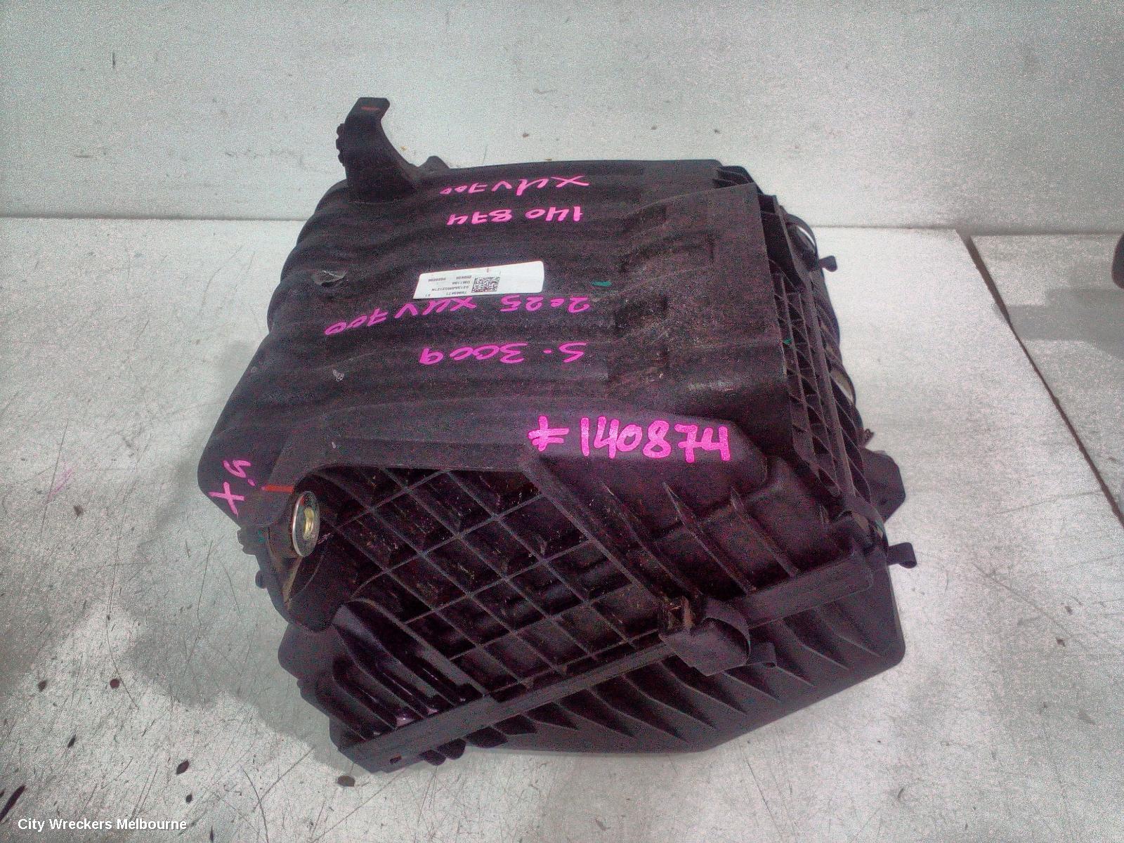 MAHINDRA XUV700 AIR CLEANER/BOX, W601, 01/2023 ONWARDS - Image 1