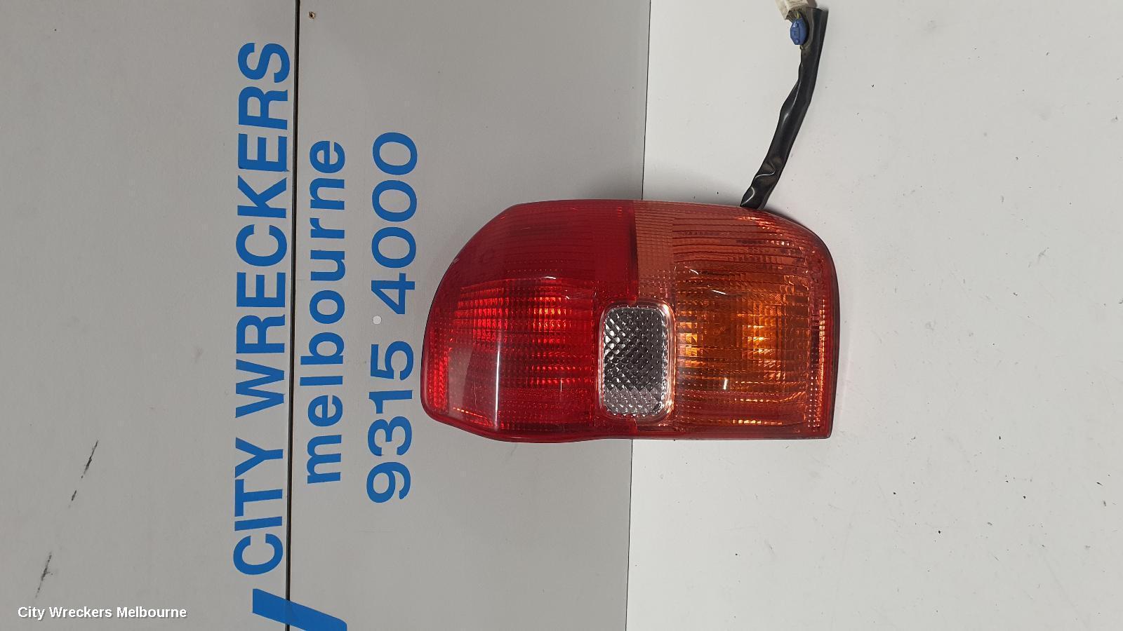 TOYOTA RAV4 RIGHT TAILLIGHT, ACA2#R, LENS # 42-26, 07/2000 - 07/2003 - Image 1