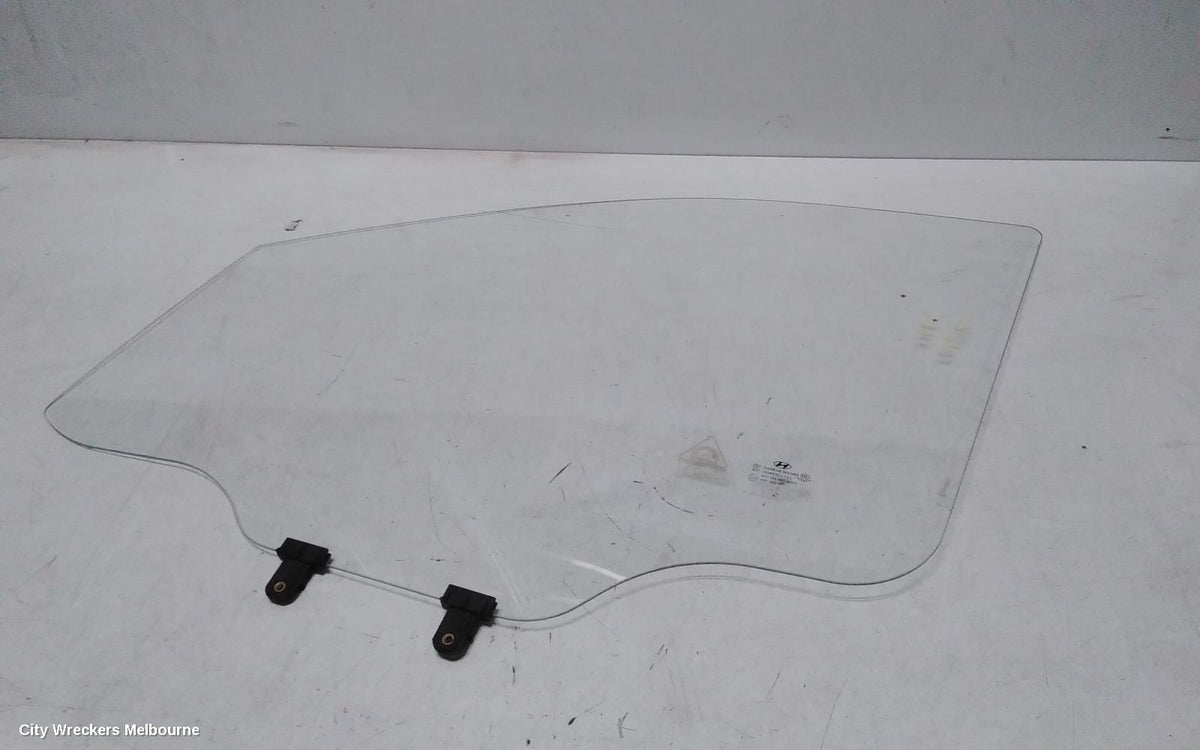 HYUNDAI ILOAD/IMAX LEFT FRONT DOOR WINDOW, TQ, 11/2007 - 03/2021 - Image 2
