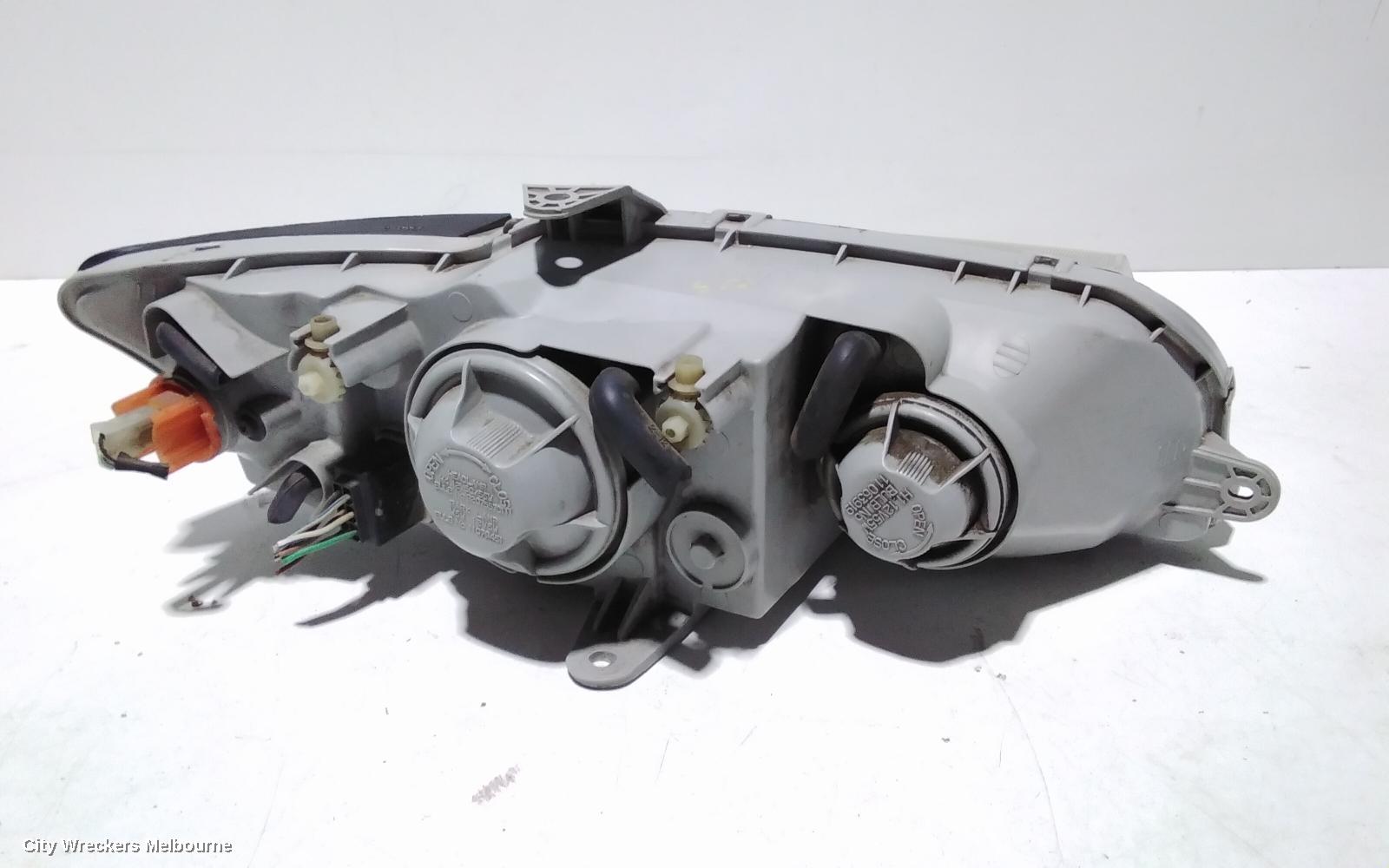 HOLDEN COMMODORE LEFT HEADLAMP, VZ, ADVENTRA SX6/EXECUTIVE/ACCLAIM/EQUIPE, STANDARD TYPE (CHROME), 08/2004 - 09/2007 - Image 3