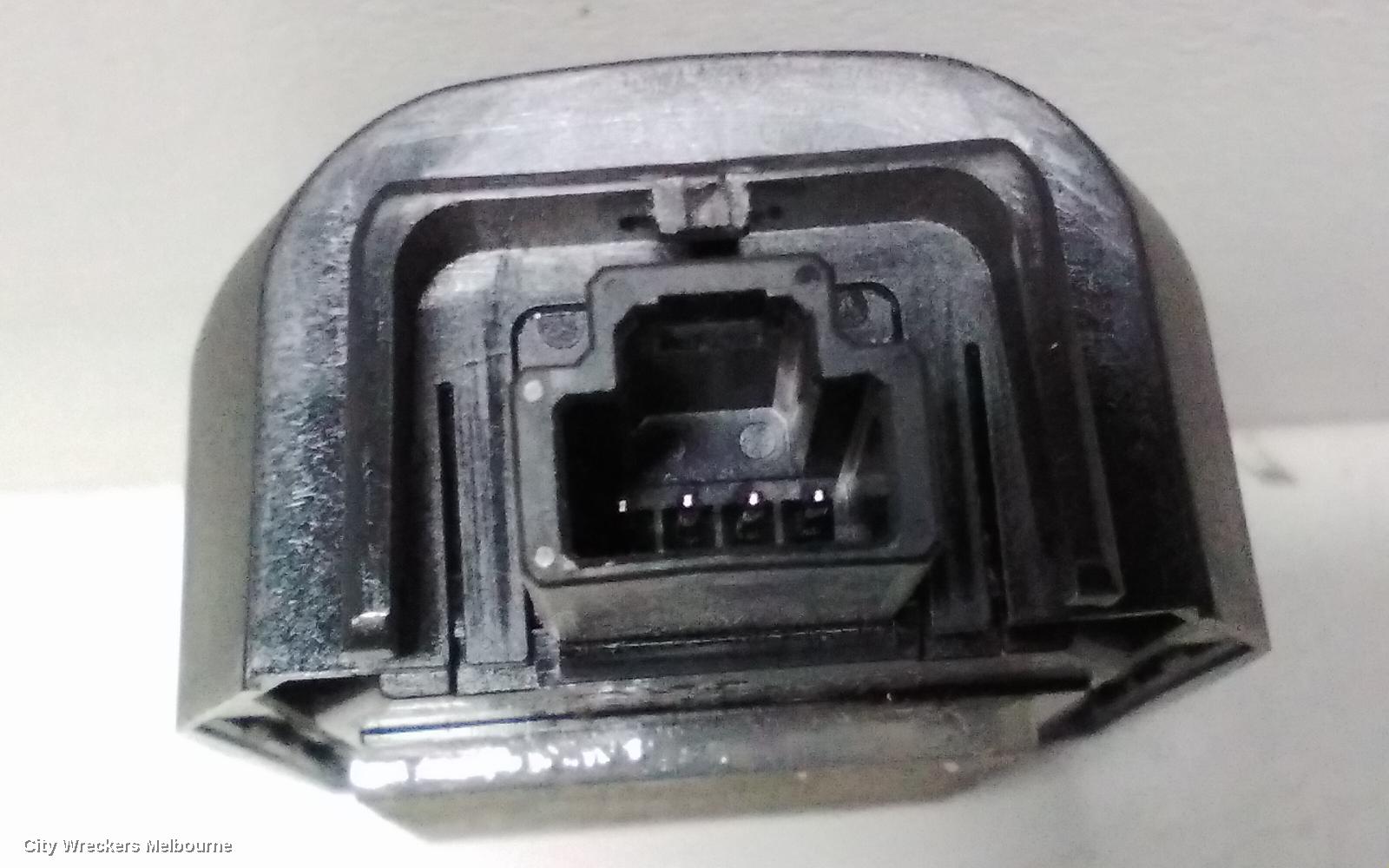 TOYOTA CAMRY, XV50, 12/2011 - 05/2015, RAIN SENSOR: 69952 - Image 3