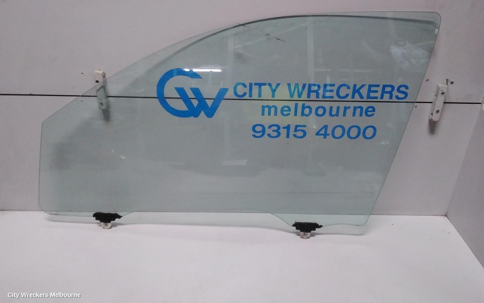 PEUGEOT 4008 LEFT FRONT DOOR WINDOW, 05/2012 - 12/2017 - Image 1